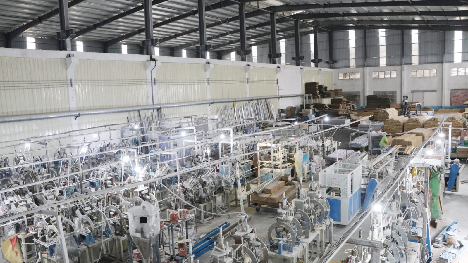 foshan factory rongyi pvc tile trim custom